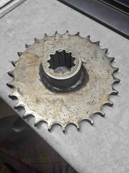 Deere 1600 Chain Sprocket, 27T