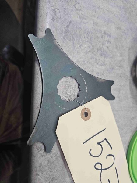Deere Various Rear Axle Final Drive Plate