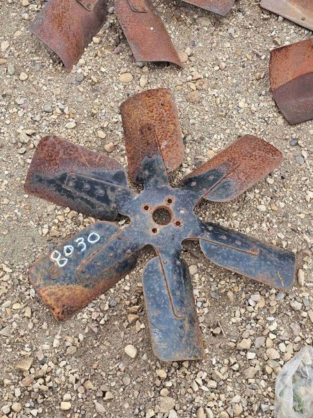 Allis Chalmers 8030, 7030, 7040, 7045, 7050, 7060, 8010, 8050 Fan, 6 Blade