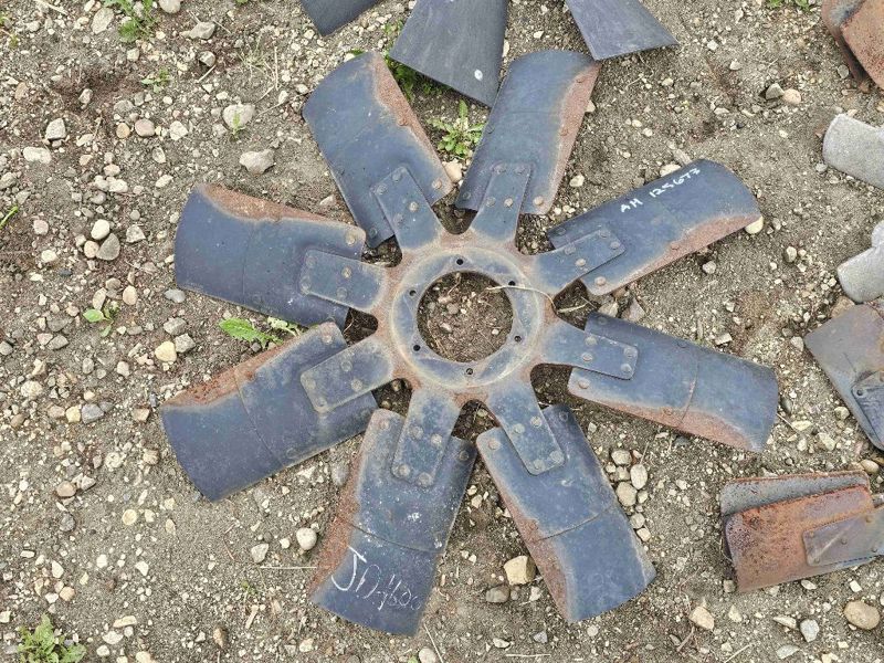 Deere 9400, 9410, 9450, 9500, 9600, 9610, 9650 Fan, 8 Blade