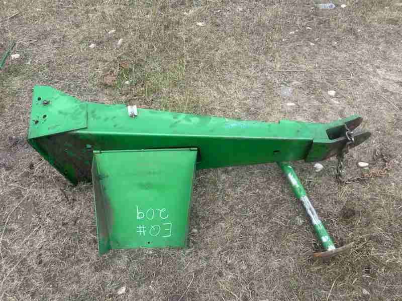 Deere 535 Hitch Assy.