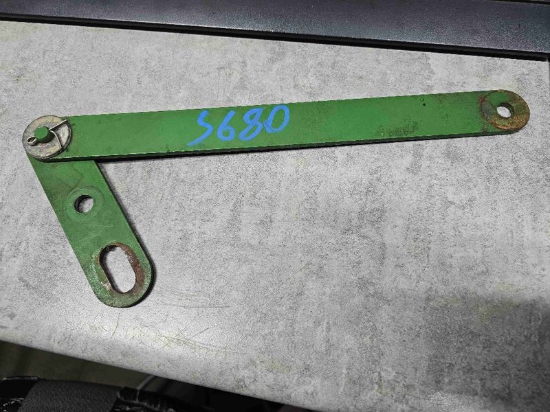 Deere S680 Connecting Linkage