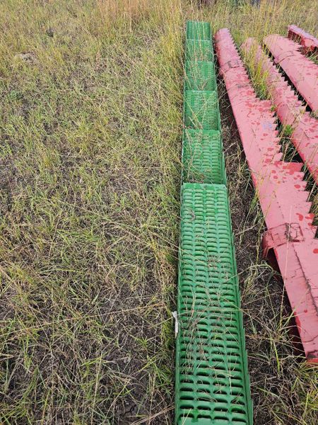 Deere 6620, 6622, 7720, 7721, 8820 Straw Walker