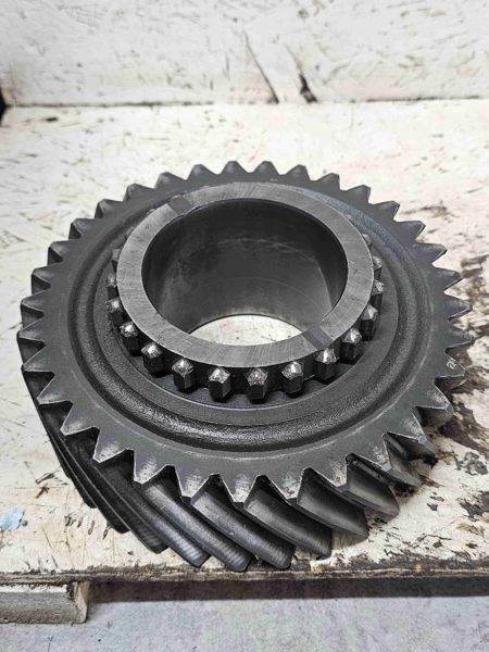 Deere 8440, 8640, 8450, 8650, 8850 Gear, C-range