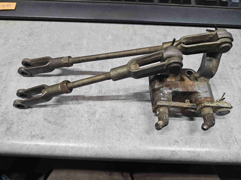 Massey Ferguson 2745 Connecting Rod Assy.