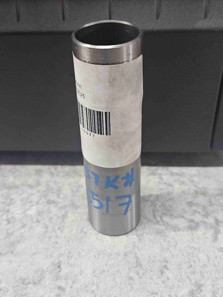 Massey Ferguson 2745 Tube