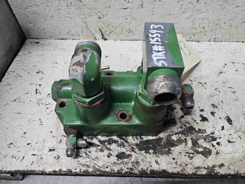 Deere 8450, 8650, 8850 Valve Charge Pump