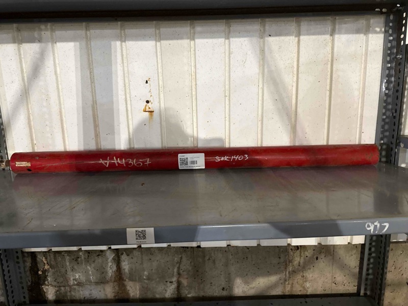 Versatile 103V, 10V, 400V Roller Tube W/ Shaft (drive) - 400 Double Swath