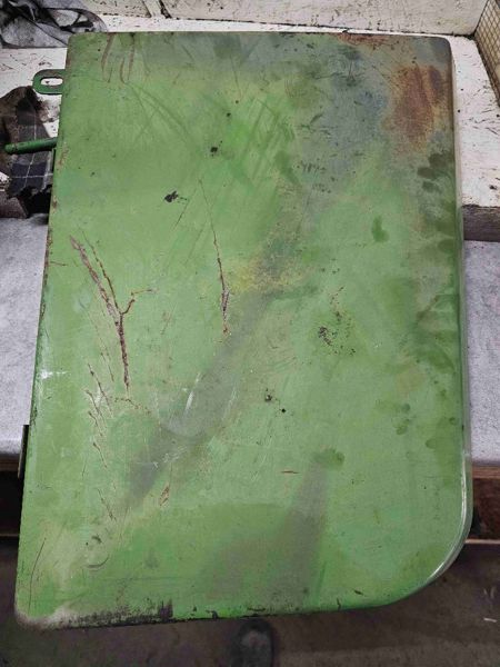 Deere 4020 RH Front Panel