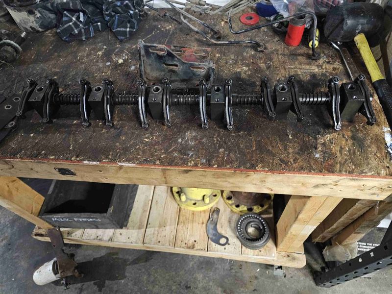 I.H./FARMALL DT436 Rocker Arm Assy.