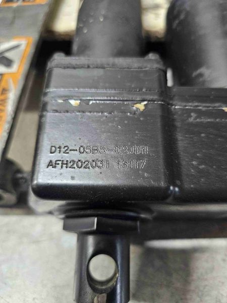 Deere 569 Surface Wrap Actuator