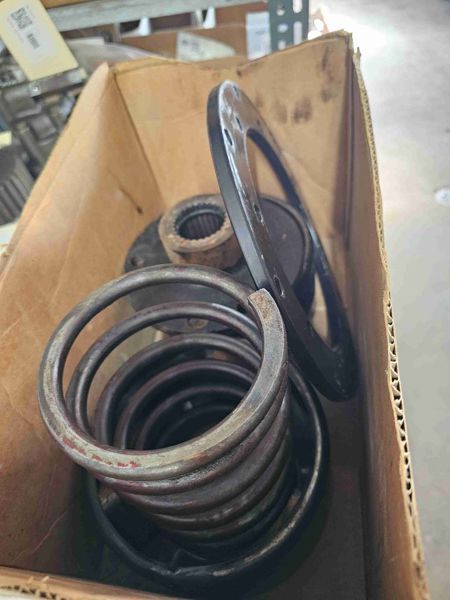 Gleaner R72 Slip Clutch Kit
