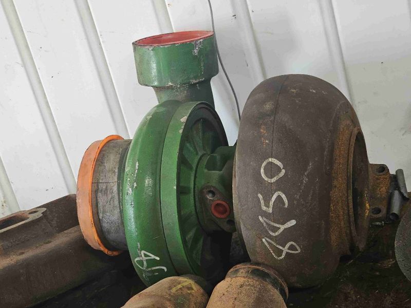 Deere 8850 Turbocharger