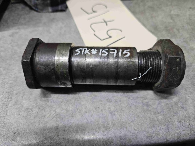 Deere 7520, 8430, 8630, 8440, 8640, 8450, 8650, 8850 Steering Cylinder Pin