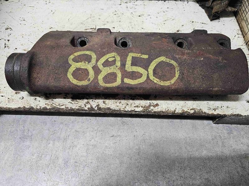 Deere 8850 Exhaust Manifold, LH