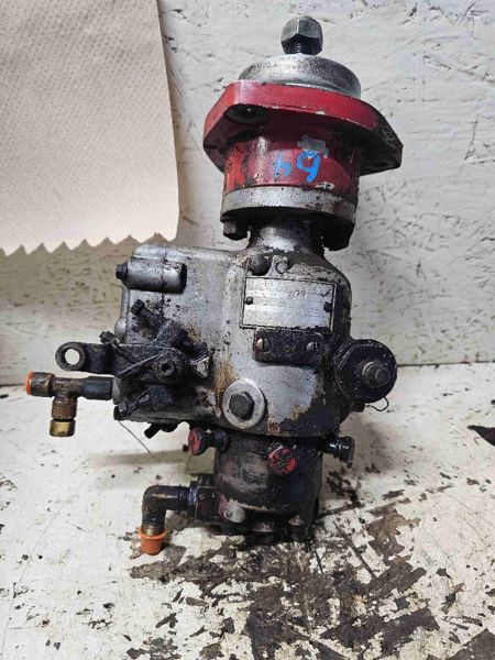 Case/case I.H. 806 Fuel Injection Pump Assy.