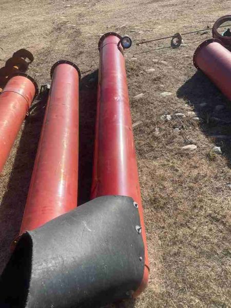 Case/case I.H. 2188 Unloading Tube Assy.