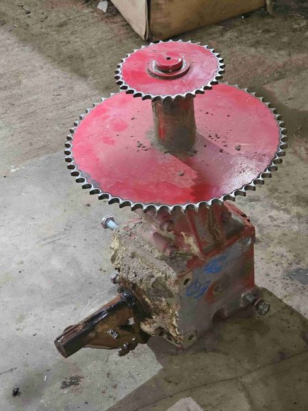 Case/case I.H. 2188 Gearbox Assy.