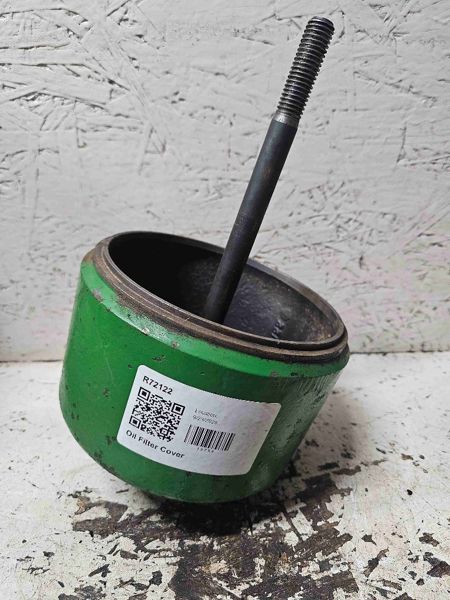 Deere 8850 Oil Filter Cover