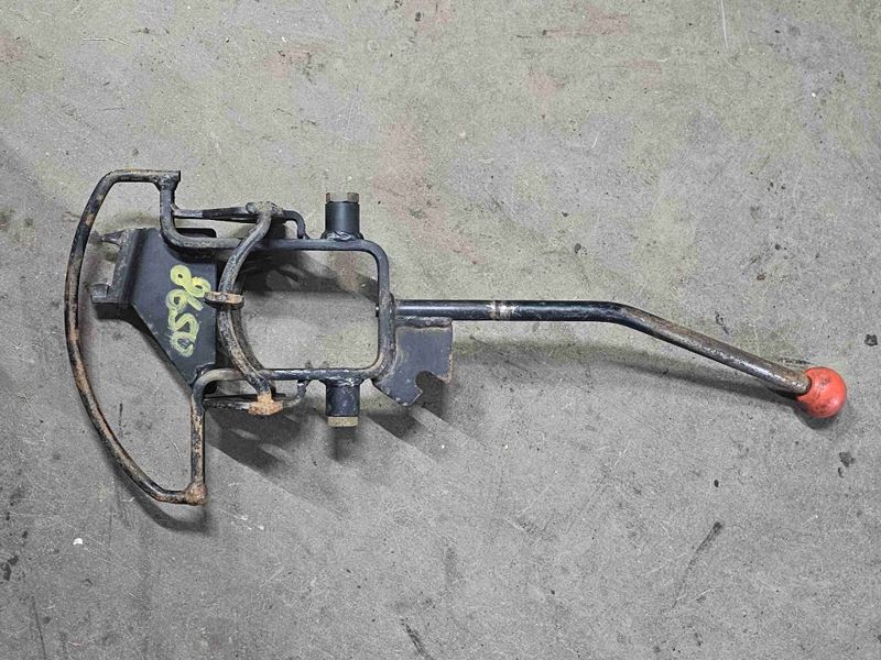 Deere 8440, 8640, 8450, 8650, 8850 Gearshift Lever Assy.
