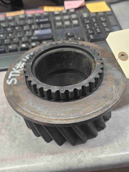 Deere 8570 Countershaft Gear
