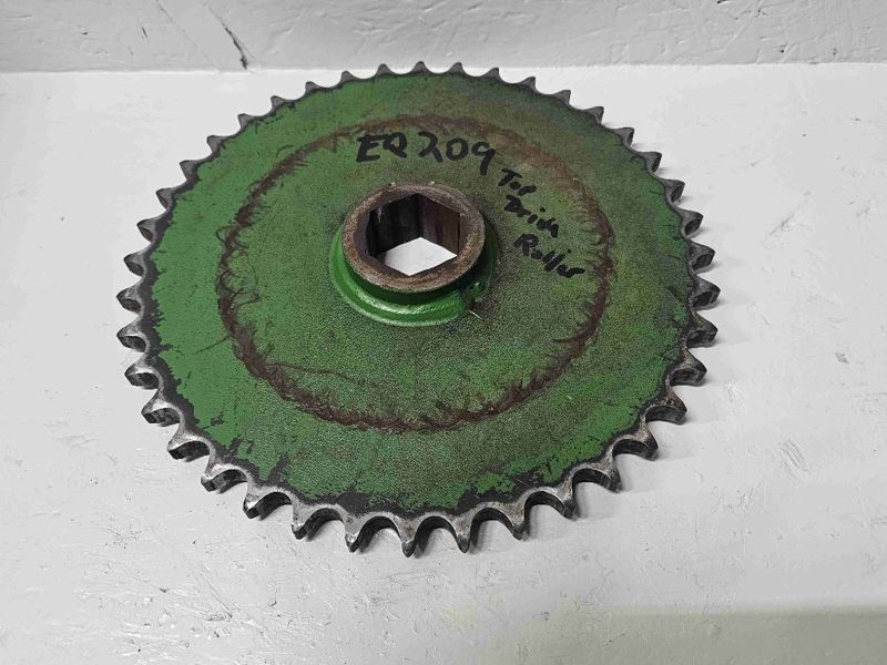 Deere 535 Sprocket, 40 Tooth