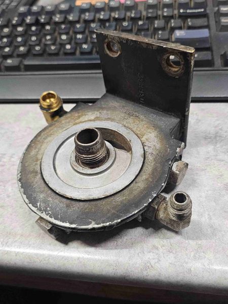 Allis Chalmers 8030 Fuel Filter Base