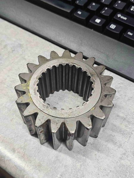 Versatile 256V Drive Pinion Gear, 19T