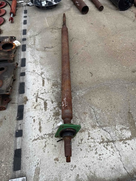Deere 9600 Shaft