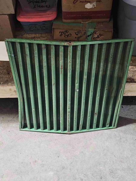 Deere 7520 Front Grille