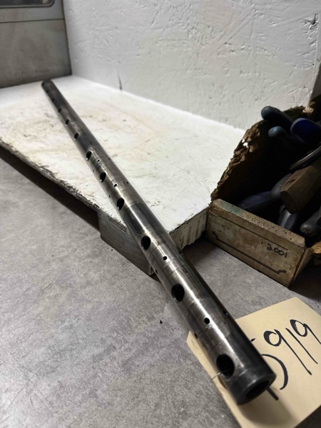 Deere 8850 Rocker Shaft