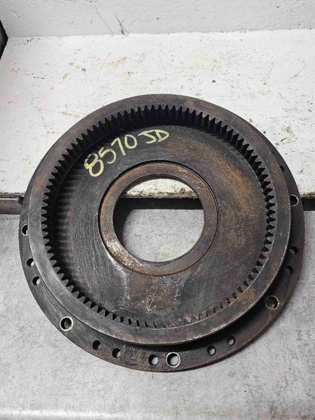 Deere 8570, 8770, 8870, 8970, 8560, 8760, 8960, 9100, 9200, 9300, 9400, 9120, 9220, 9320, 9420, 9520, 9620 Cover Plate, 24 Speed