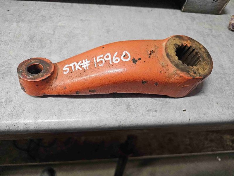 Case/case I.H. 970 LH Steering Arm