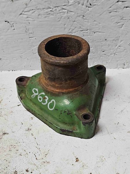 Deere 8440, 8640, 8450, 8650, 8560, 8760, 8960, 8630 Thermostat Cover