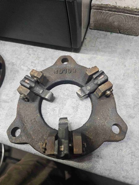 Deere R Clutch Adjusting Disk W/ Toggles