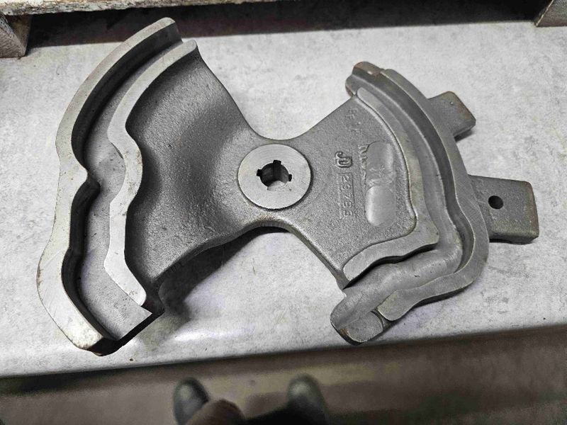 Deere 8560, 8760, 8960, 8570, 8770, 8870, 8970, 9100, 9200, 9300, 9400, 9120, 9220, 9320, 9420, 9520, 9620 Cam Shifter