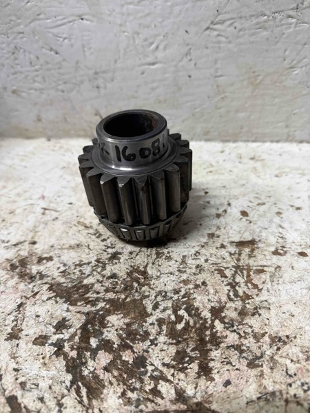 Ford/Nholland 9030V, 276V Pinion Gear 19T