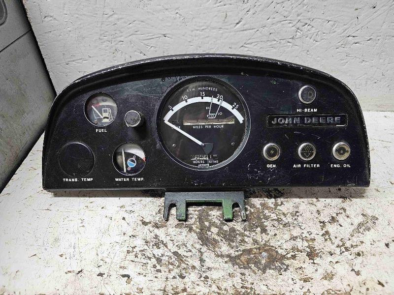 Deere 7520 Instrument Panel