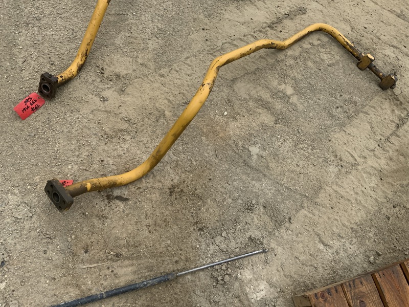 Caterpillar 349E, 352F Tube Assembly
