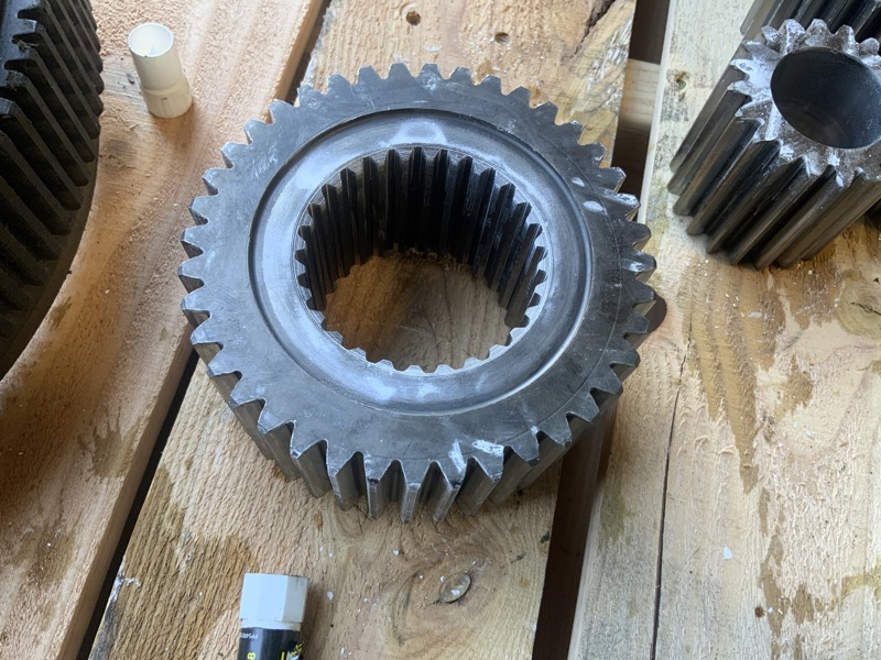 Caterpillar 641B, 651B, 651E, 657E, 657G, 660B, 666B Gear - 40 Teeth