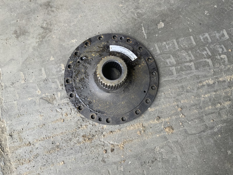 Caterpillar 651, 651B, 651E, 657B, 657E, 657G Flange - Input