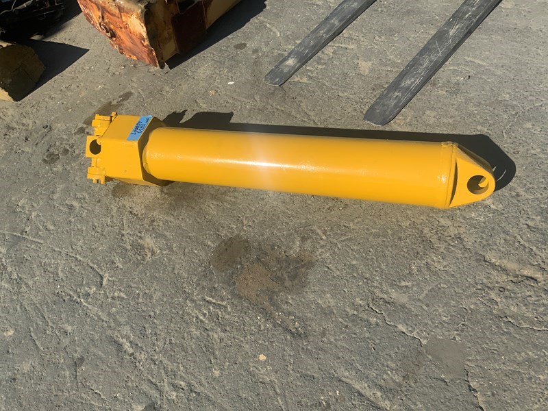 Caterpillar 657E, 657G Cylinder GP - Ejector