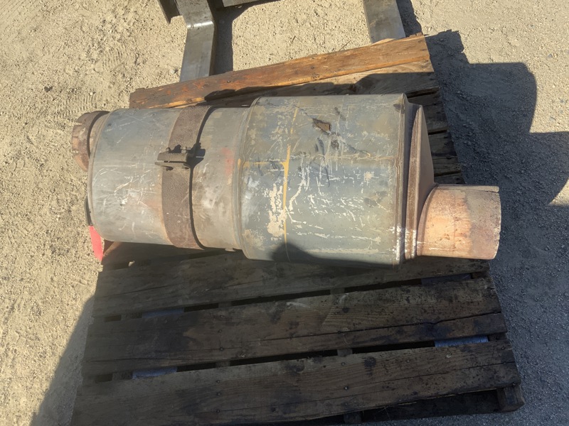 Caterpillar 637D, 631D, 633D, 639D Muffler AS