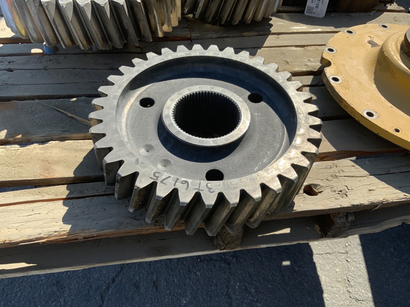 Caterpillar 988G, 980F Gear  35 Teeth