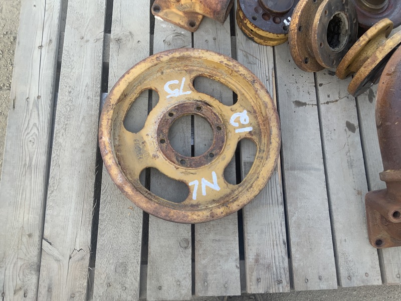 Caterpillar D9N Pulley - Fan Drive
