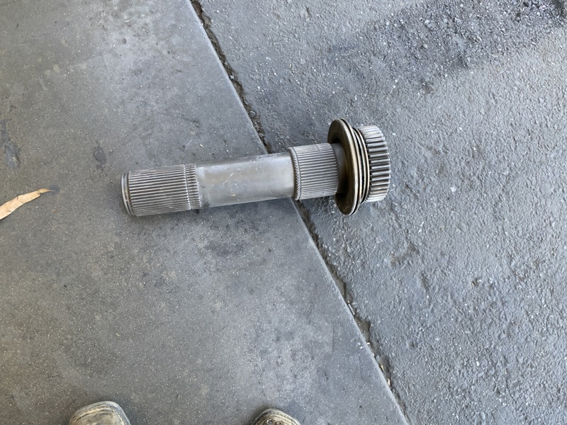 Caterpillar 988G, 836G Shaft AS Output