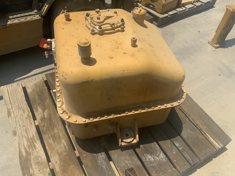 Caterpillar D10N Tank & Filler GP