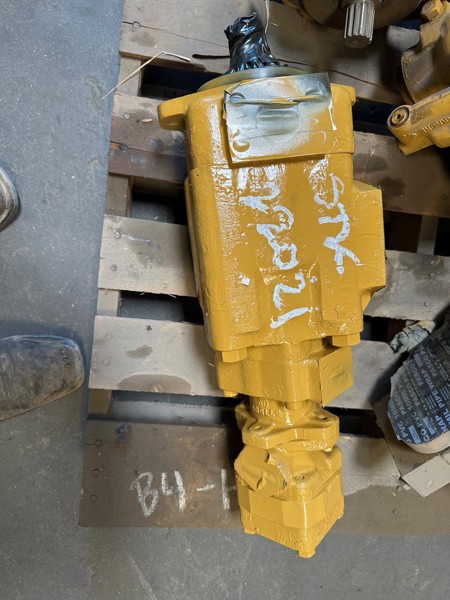 Caterpillar D10N, D10R Pump GP - Vane