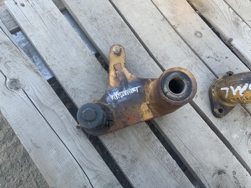 Caterpillar 651E, 657E Arm AS - Tightener