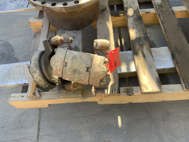 Caterpillar 825, 825G, 825K, 986H, 986K Universal Joint GP